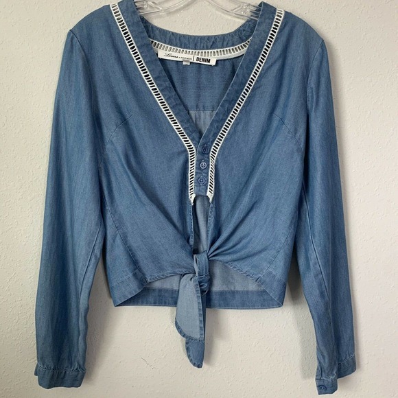 Lovers + Friends Denim Chambray Long Sleeve Tie Front Crop Top - Picture 2 of 6